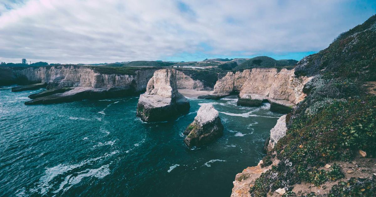 High Volume Low Calorie Snacks: 25 Crunchy Ideas Under 100 Calories